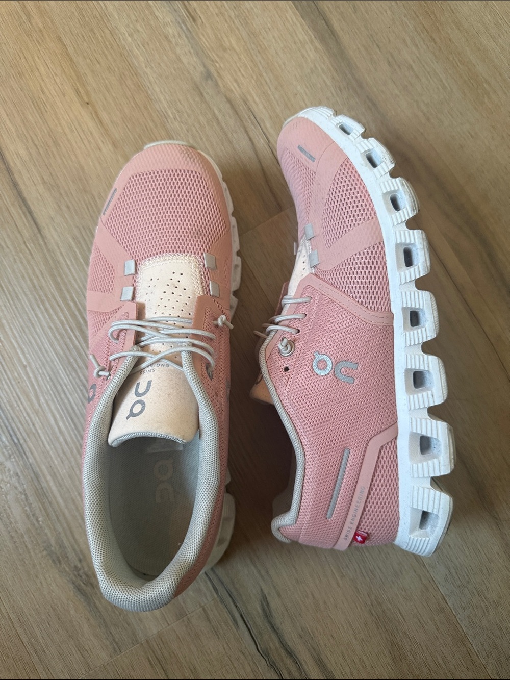 On Running Cloud Running Sneakers in Dusty Pink and White